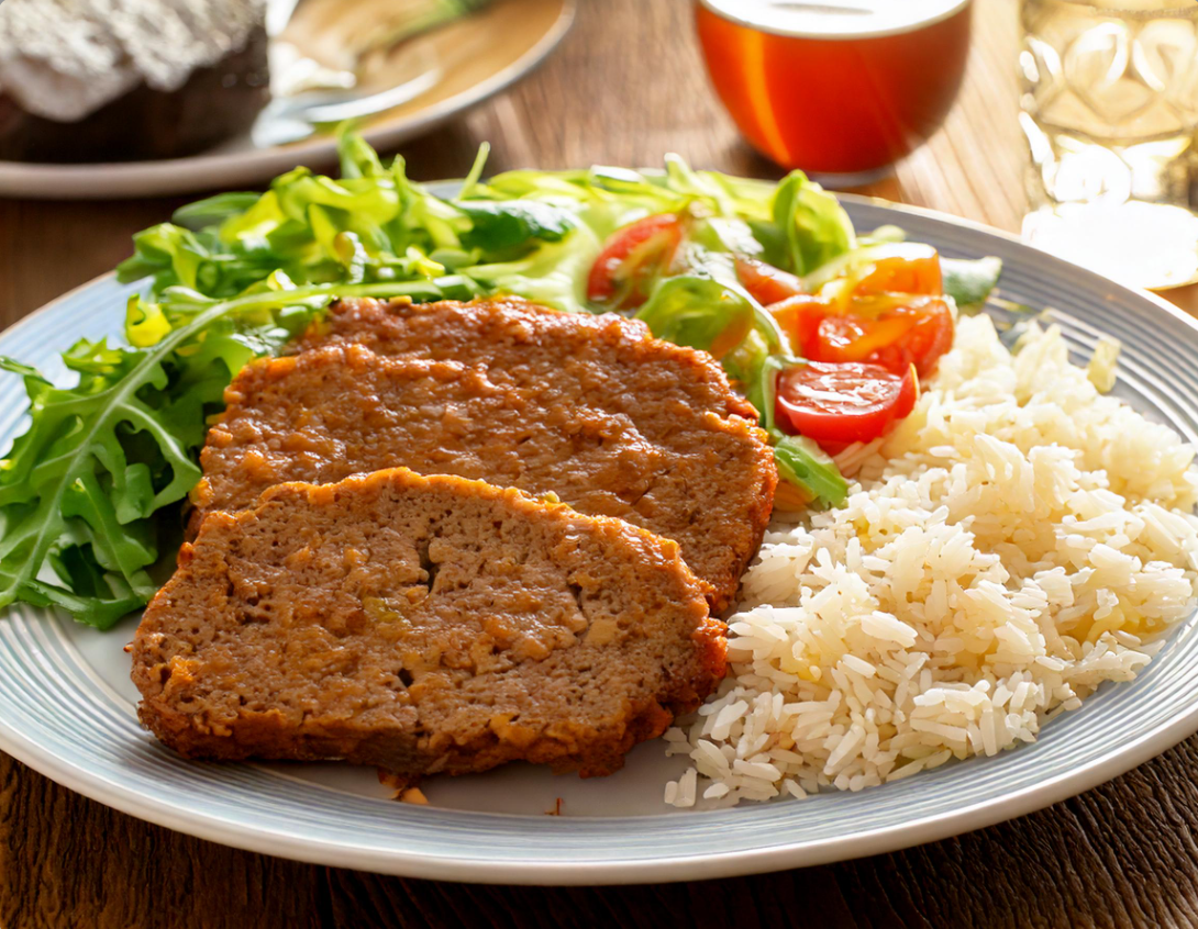 Old fashioned meatloaf recipe with salad